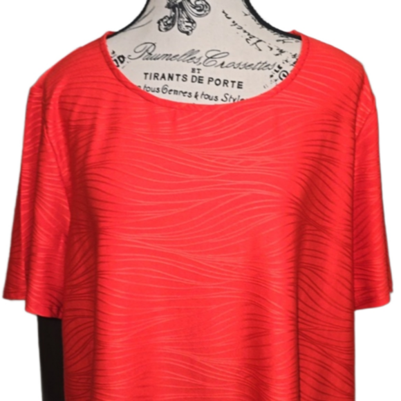 EUC WOMEN'S PECK AND PECK BLOUSE - Picture 2 of 13